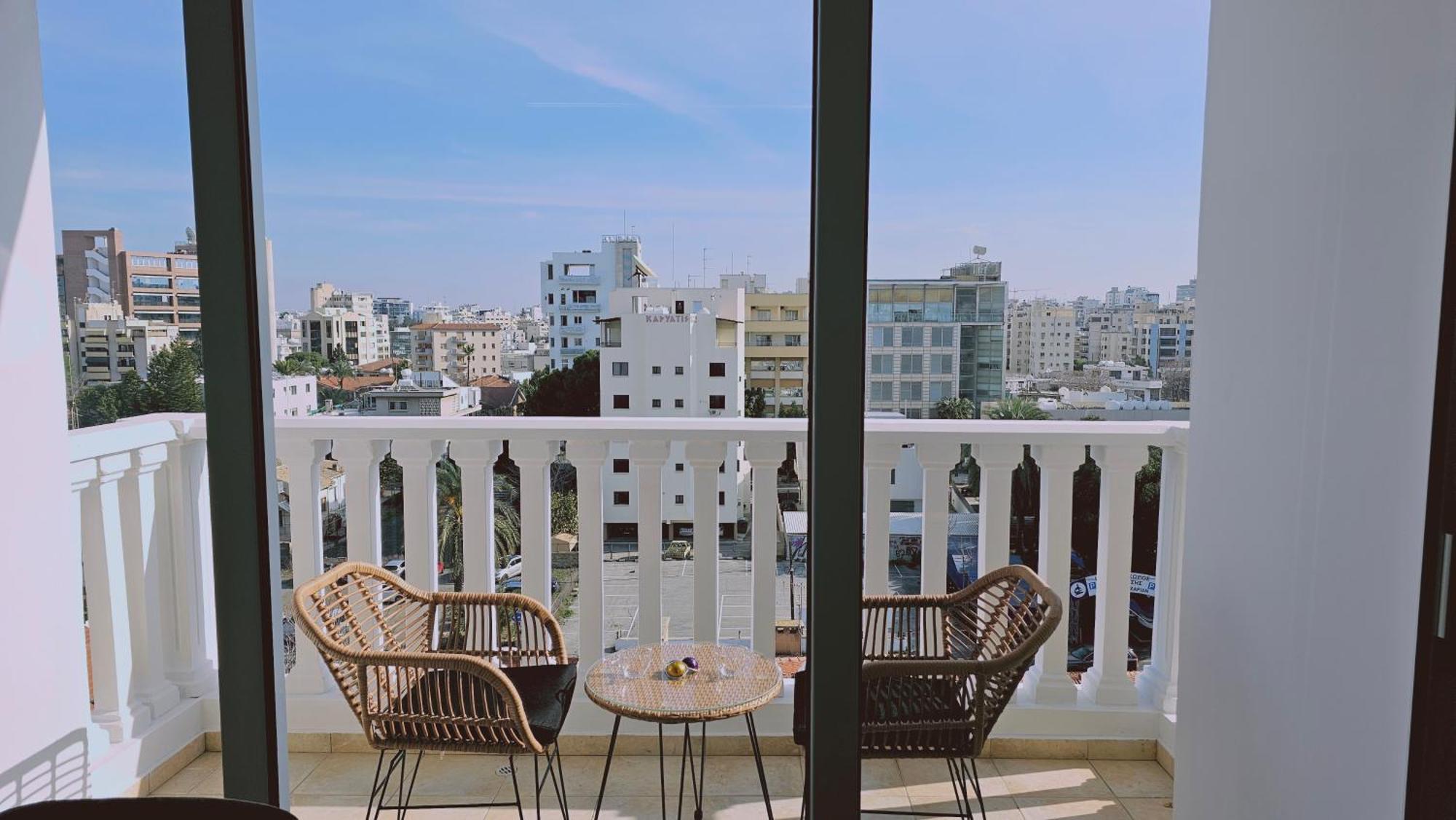Stay Cosmo City Suites Nicosia Luaran gambar