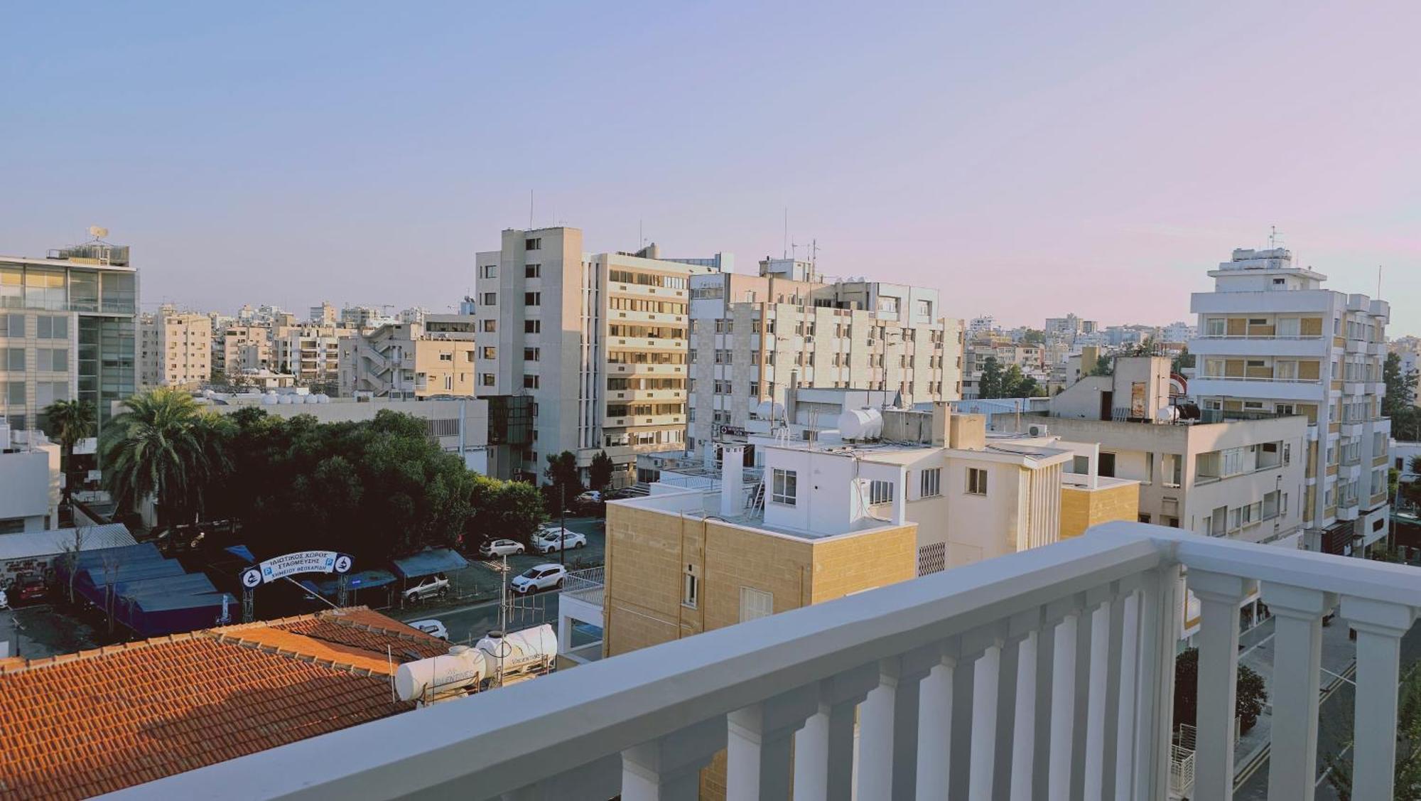 Stay Cosmo City Suites Nicosia Luaran gambar